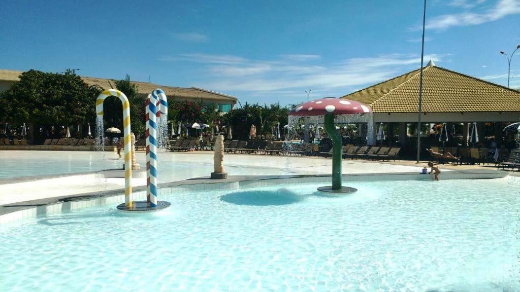 Lacqua Diroma - Piscina De Ondas Exclusiva *