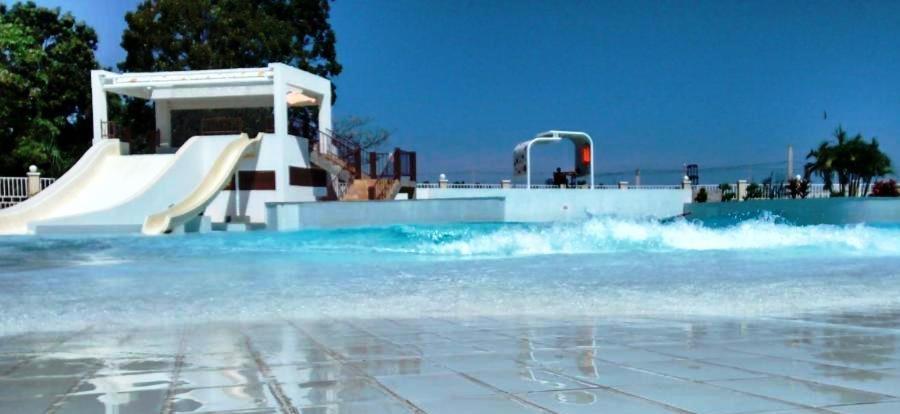 Lacqua Diroma - Piscina De Ondas Exclusiva