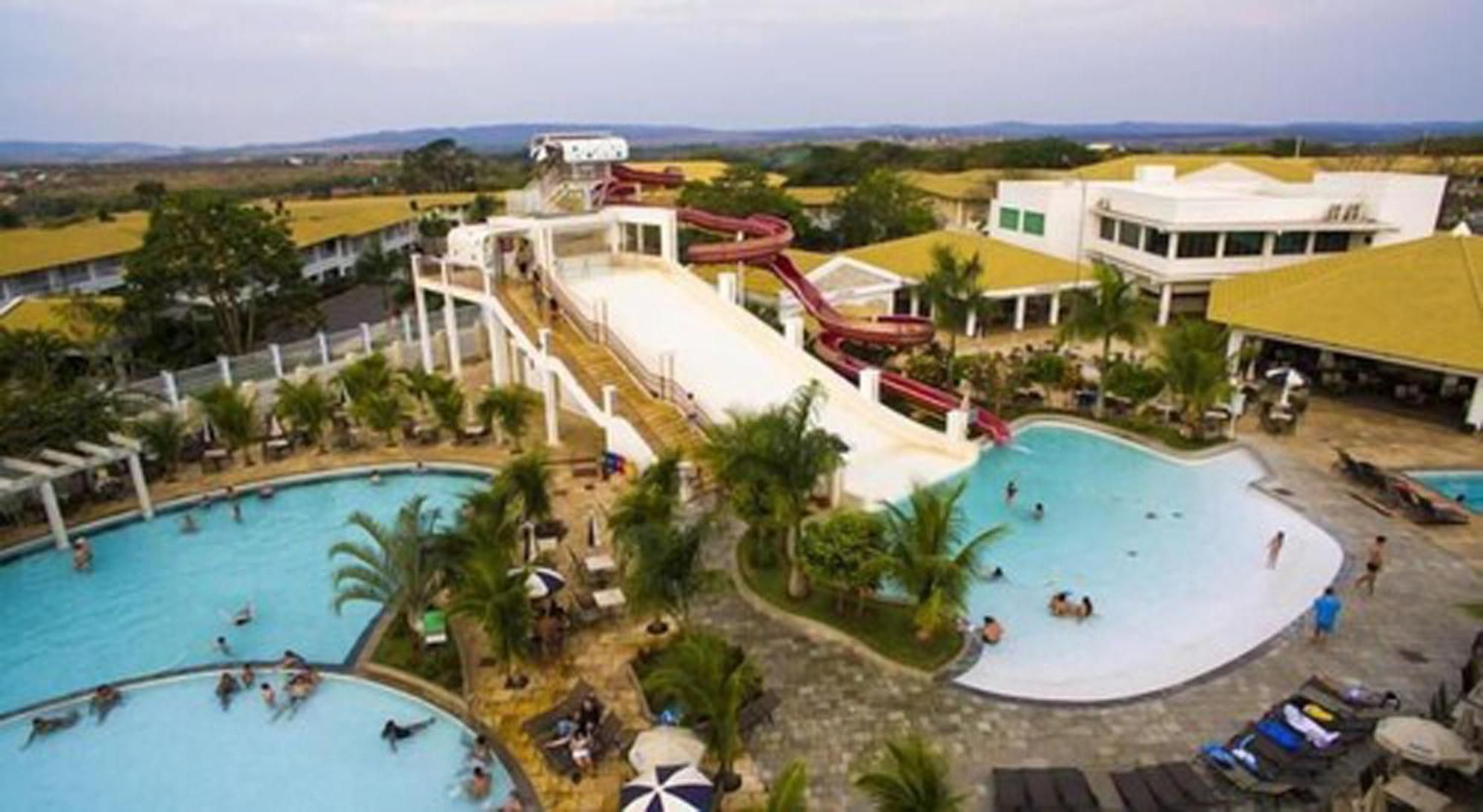 Lacqua Diroma - Piscina De Ondas Exclusiva Aparthotel